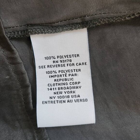 Carmen Marc Valvo Green Blouse NWT Size Small Dark Green Top - Picture 7 of 7